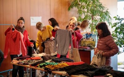 Wir beleben den Kirchplatz Kleidertauschbörse & mehr